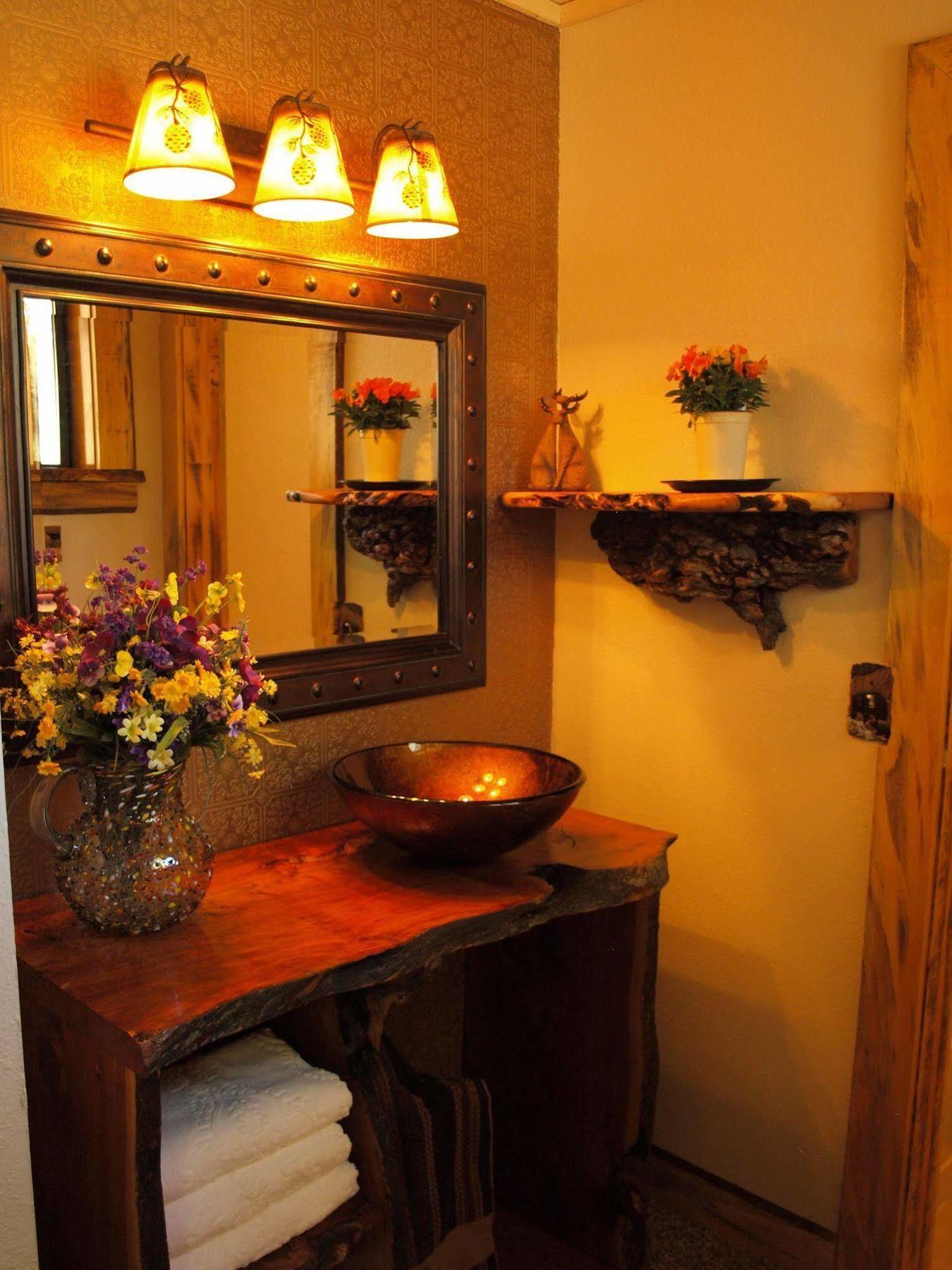 Whispering Pines Inn Flagstaff Extérieur photo